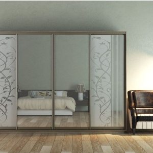 ШК-ДЗХМ-310 чотиридверна шафа-купе з художнім матуванням на дзеркалі від Гарант НВ