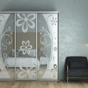 ШК-ХМ3-200 тридверна шафа-купе з художнім матуванням від Гарант НВ