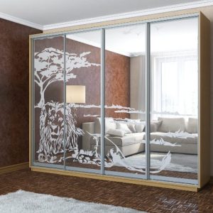 ШК-ХМ-300 чотиридверна шафа-купе з художнім матуванням на дзеркалі від Гарант НВ