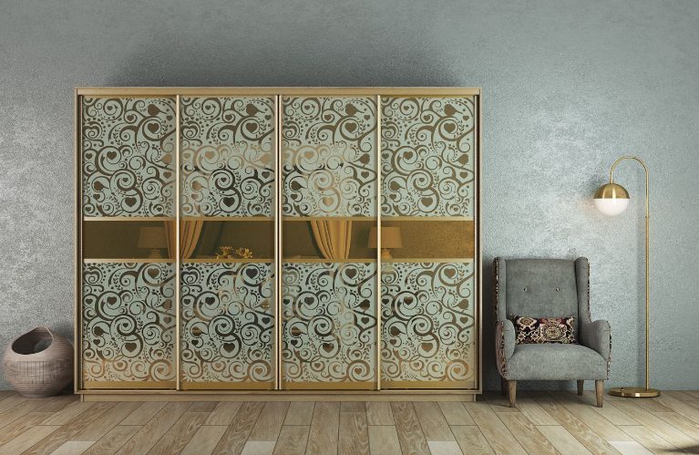 ШК-ХМЗ-280 чотиридверна з художнім матуванням на дзеркалі від Гарант НВ