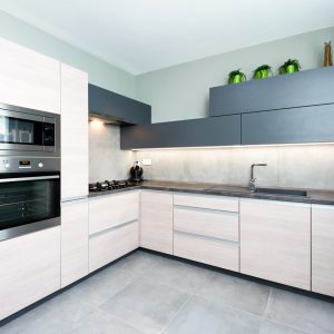 Матовий хай-тек сучасна кухня від фабрики Азгард Україна