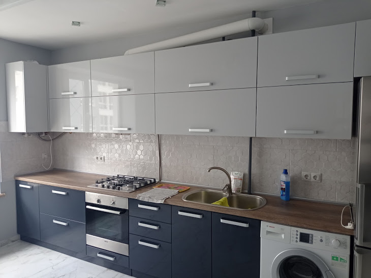 Кухні на замовлення